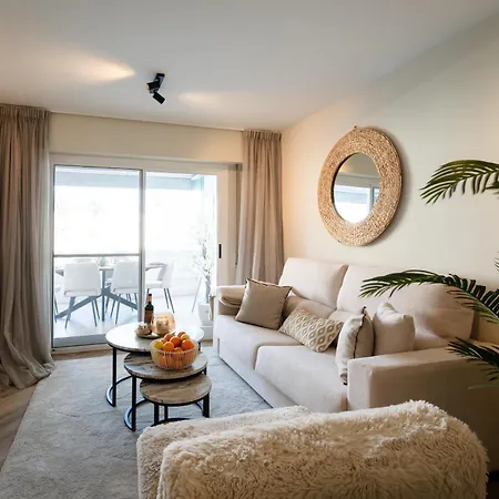 Esmeralda 2 Beachside