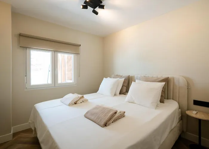 Апартаменты Esmeralda 2 Beachside